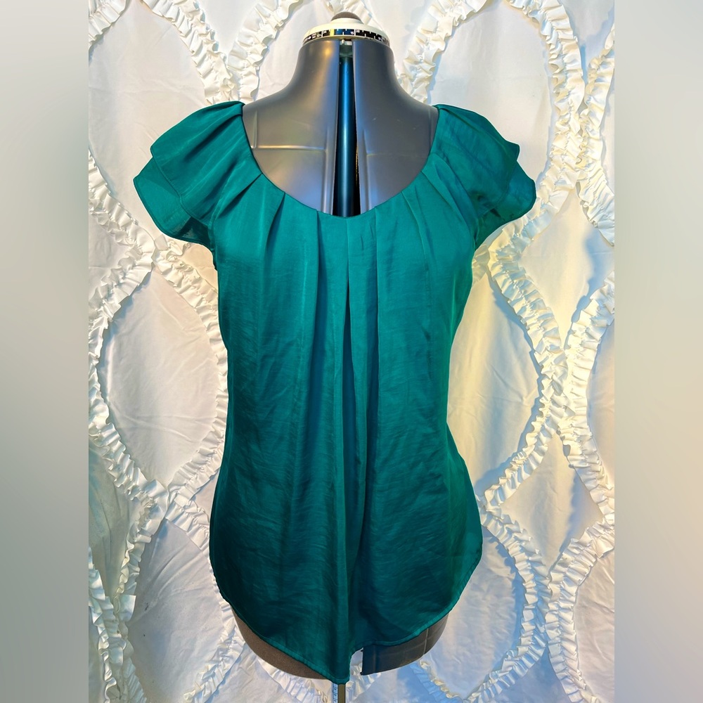Teal/ jade Dress Barn pull over blouse Sz m